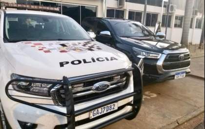 Camionete Hilux é apreendida antes de chegar em Andradina