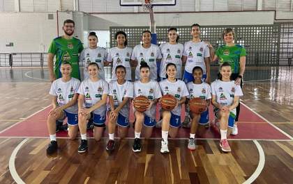 Basquete feminino de Araçatuba vence dois jogos no final de semana