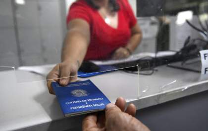 Funtrab oferece 4.551 vagas de emprego em diversos setores da economia