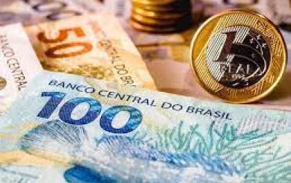 Vem aumento aí: quando o salário mínimo de R$ 1.461 passará a ser pago?