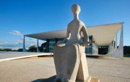 Supremo aprova consignado a beneficiários do Bolsa Família e BPC