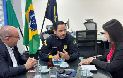Superintendente da PRF/MS recebe visita do reitor da UFMS