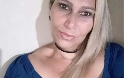 Homem é preso após matar ex-mulher a facadas em salão de beleza