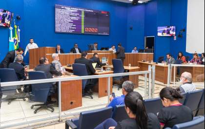 Vereadores aprovam compensação salarial para profissionais da enfermagem