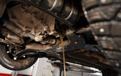 Equipe Absoluta Automóveis responde: é preciso trocar o óleo do câmbio?