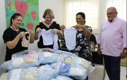 Prefeitura de Araçatuba recebe kits para recém-nascidos