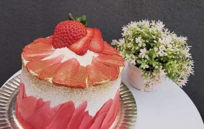 Bella Confeitaria promove Festival de Bolos Baby Recheados