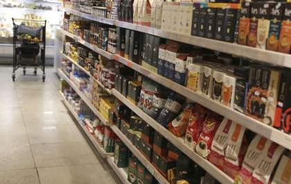 Novas regras para rótulos de alimentos valem a partir de hoje