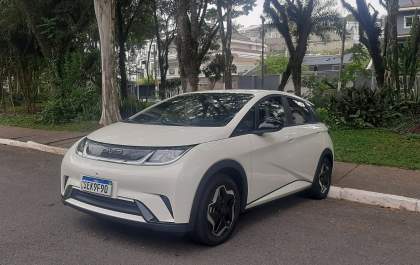 BYD sobe o nível e desce o preço dos elétricos com o Dolphin EV