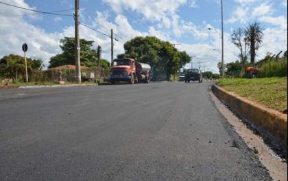 Terceirizada inicia obras de pavimentação asfáltica no entorno da Lagoa Maior