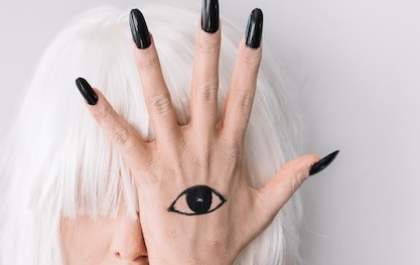 Unhas decoradas para o Halloween