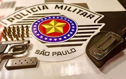 Após desentendimento entre vizinhos, indivíduo é preso por posse ilegal de arma de fogo