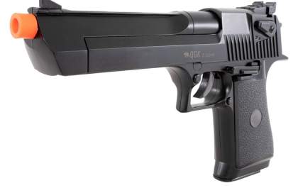 Homem é detido após usar pistola de airsoft em ameaça