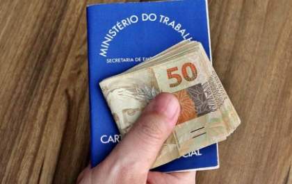 Parcela do 13º salário dos servidores será paga nesta sexta-feira