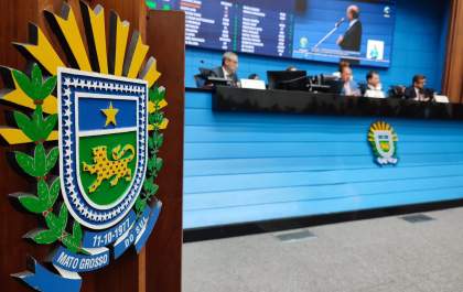 Aprovado auxílio de R$ 900,00 para cuidador de pessoa com deficiência