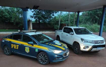 PRF apreende caminhonete com adulterações em Rio Brilhante