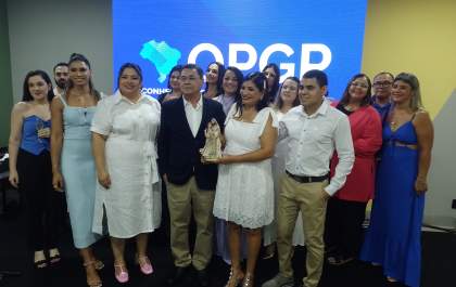 Emoção marca inauguração de nova sede de empresa de gestão pública