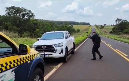 Caminhonete roubada é recuperada em ação no Mato Grosso do Sul