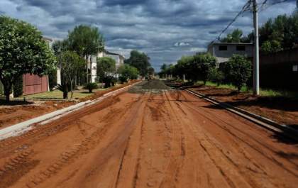 Ruas em obras devem ser evitadas durante período de chuvas em Três Lagoas