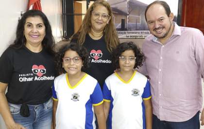 Secretaria de Saúde entrega mais 44 Óculos do Programa “Olhar Acolhedor” em Castilho