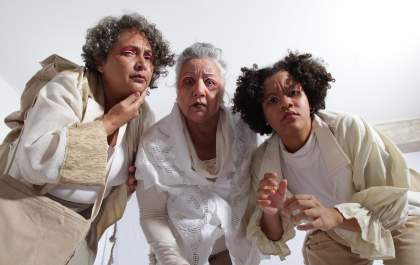 Sesi Birigui recebe espetáculo que homenageia atrizes do teatro brasileiro
