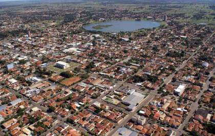 Comércio três-lagoense bate recorde de contratação no terceiro trimestre de 2023