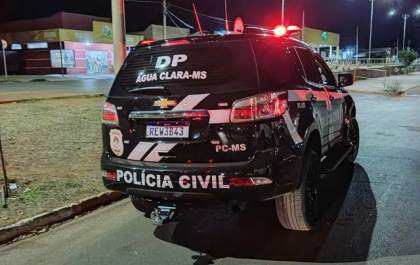 Polícia Civil prende dois suspeitos e apreende menores por tráfico em Água Clara