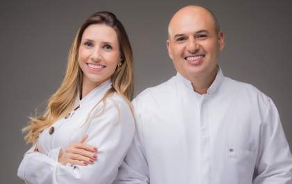 Conquiste o sorriso dos sonhos com o clareamento dental da OdontoX!