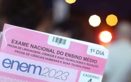 Gabarito oficial do Enem 2023 é divulgado nesta terça-feira (14)