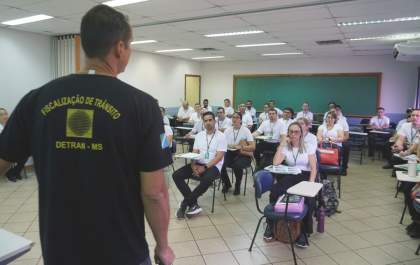 Curso de Agente de Fiscalização de Trânsito do Detran-MS inicia a etapa prática