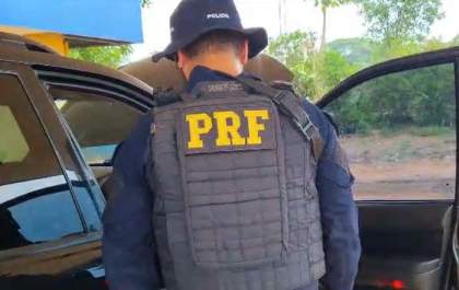 PRF apreende 23 kg de cocaína na BR-262