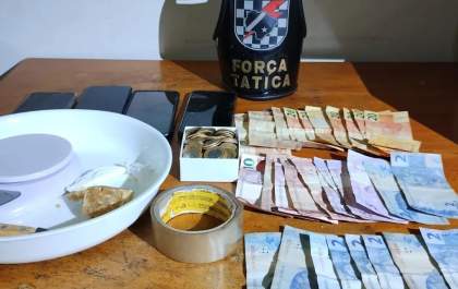 Casal é preso por tráfico de drogas alegando “complementar renda”