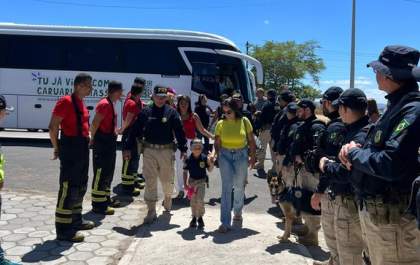 Crianças em tratamento contra o câncer ganham dia especial na PRF