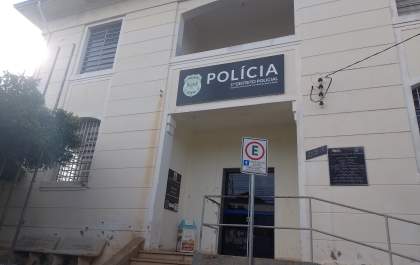 Casal teve pelo menos R$ 7,5 mil roubados durante cárcere privado
