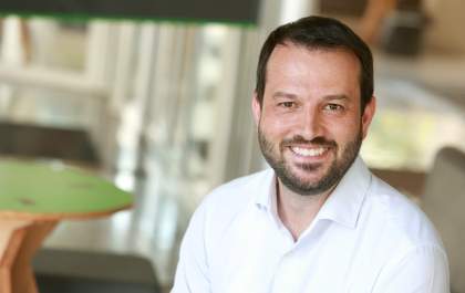 Sicredi conquista evolução em rating ESG global