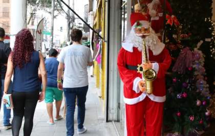 Comércio de Araçatuba abre em horário especial a partir desta quinta-feira