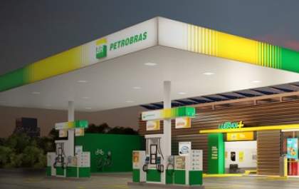 Petrobras reduz preço do diesel às distribuidoras nesta sexta