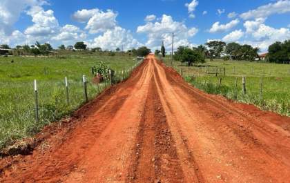 Área de preservação permanente recebe serviço de contenção de erosão de solo em Brasilândia