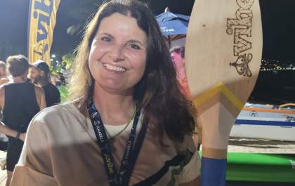 Mãe se torna atleta para homenagear filho que fez mais de 30 cirurgias em 13 anos
