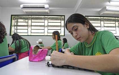 Pré-matrícula da Rede Estadual de Ensino segue normalmente até início de janeiro
