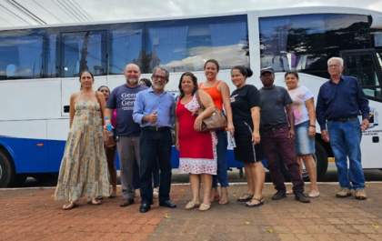 Prefeitura de Castilho inicia transporte de assentados para compras no comércio local