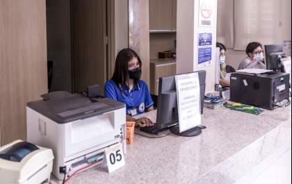 Sessenta computadores substituídos pela Câmara Municipal vão para a Santa Casa