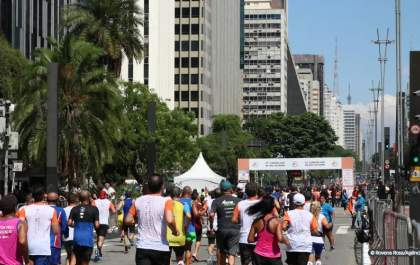 Tradicional corrida de São Silvestre reúne 35 mil atletas em SP
