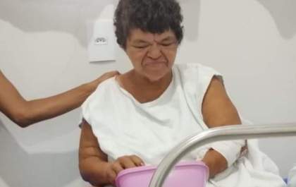 Maria do Crochê recebe alta após sofrer tentativa de homicídio