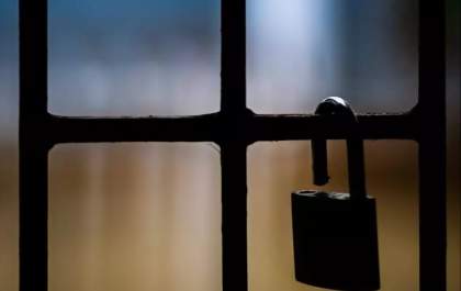 Homem é preso acusado de abusar sexualmente da neta da namorada dele em Araçatuba