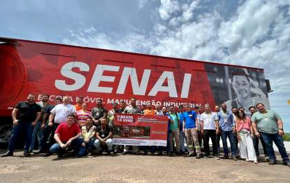 Clealco recebe escola móvel do Senai