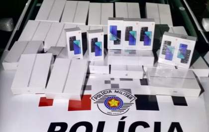 Homem é preso por contrabando, descaminho e corrupção após tentar subornar policiais em Suzanápolis