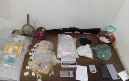 PM prende casal com drogas e munições em Birigui