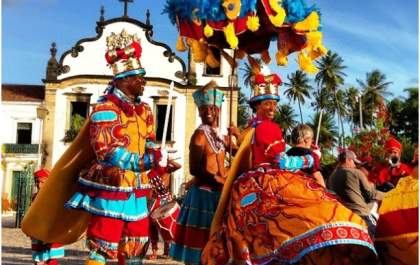 Fantasiando o Carnaval 2024