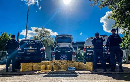 PM apreende quase 300 quilos de drogas e prende dois homens em MS